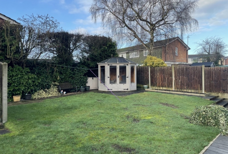 11 Malham Close Lincoln LN6 0XE Image 2 - King and Co