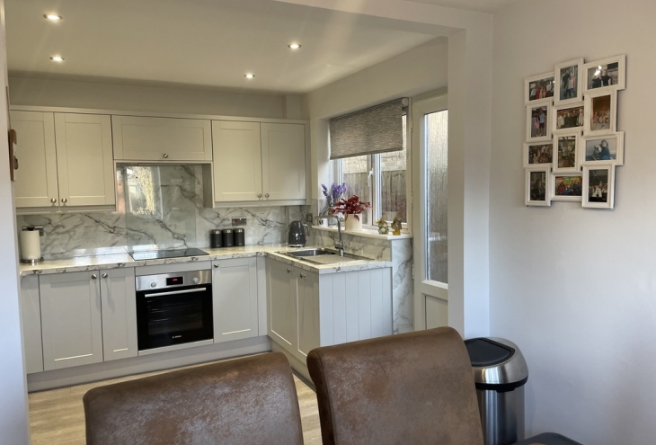 11 Malham Close Lincoln LN6 0XE Image 6 - King and Co