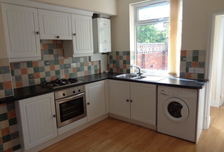 5 Lillys Road Lincoln LN1 3DH Image 5 - King and Co