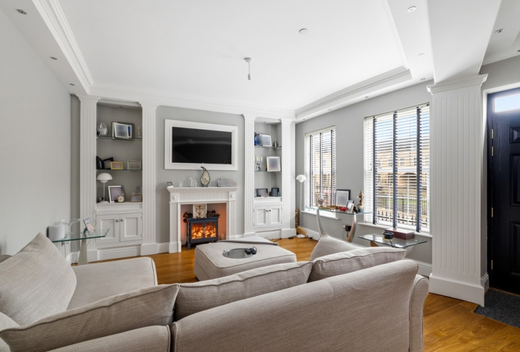 Burns Place 7 The Colosseum Lincoln LN1 3EX Image 8 - King and Co