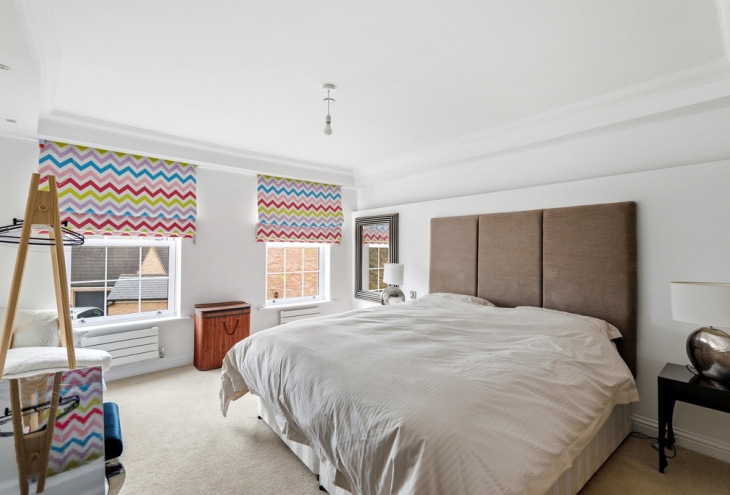 Burns Place 7 The Colosseum Lincoln LN1 3EX Image 10 - King and Co