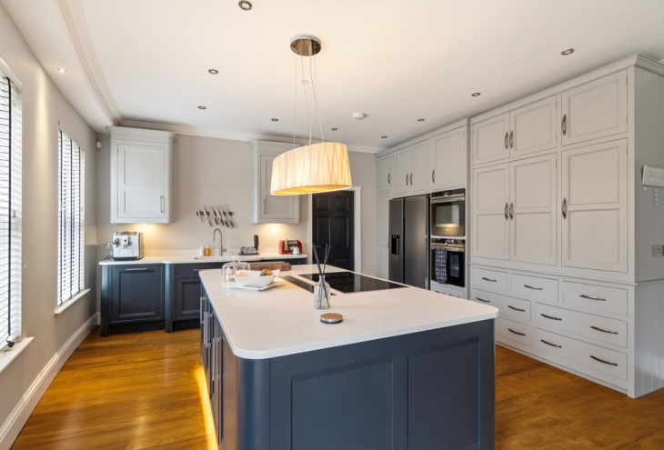 Burns Place 7 The Colosseum Lincoln LN1 3EX Image 3 - King and Co