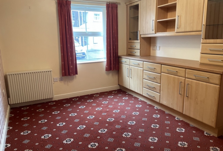 117 Riverside Drive Lincoln LN5 7PB Image 5 - King and Co