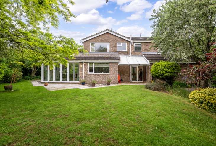 8 Oxford Close Washingborough Lincoln LN4 1DT Image 3 - King and Co