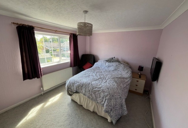 27  Chapel Lane Welton Lincoln LN2 3JW Image 6 - King and Co