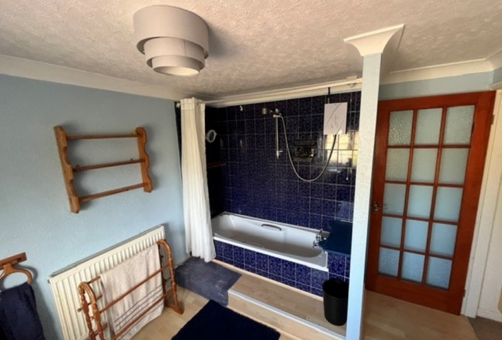 27  Chapel Lane Welton Lincoln LN2 3JW Image 9 - King and Co