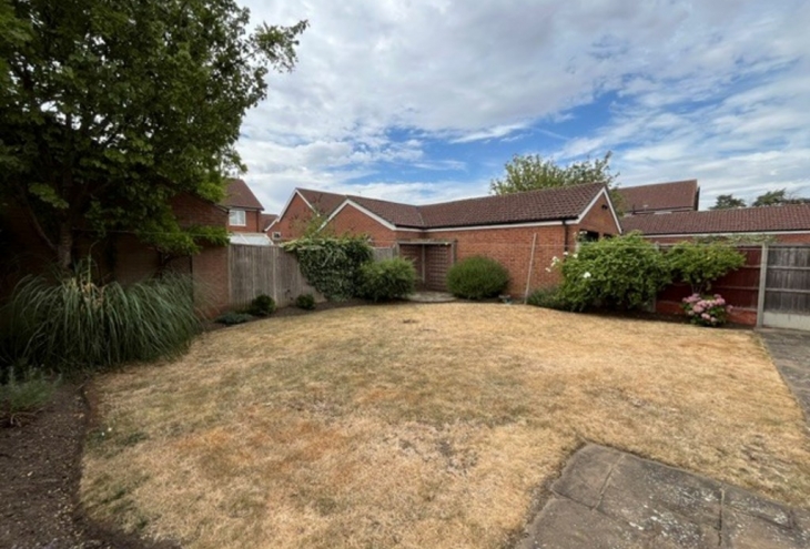 6 Halfpenny Close Welton Lincoln LN2 3FH Image 15 - King and Co