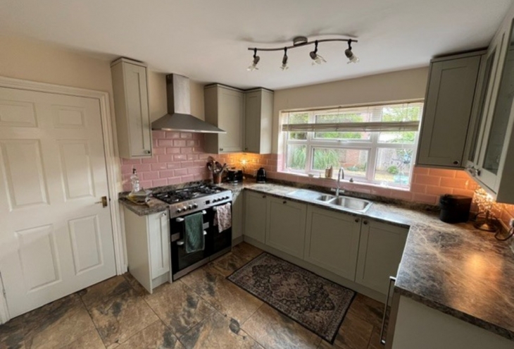 6 Halfpenny Close Welton Lincoln LN2 3FH Image 5 - King and Co