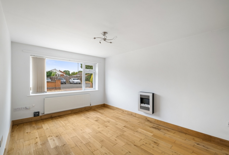 2 Alconbury Close Lincoln LN6 3RE Image 8 - King and Co