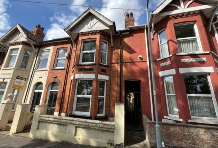 6 Tempest Street Lincoln  LN2 5NB Image 1 - King and Co