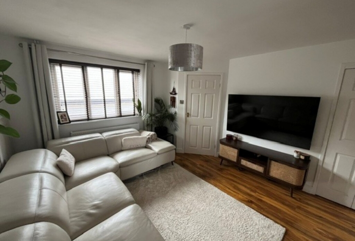 5 Willow Court Washingborough Lincoln LN4 1AS Image 4 - King and Co