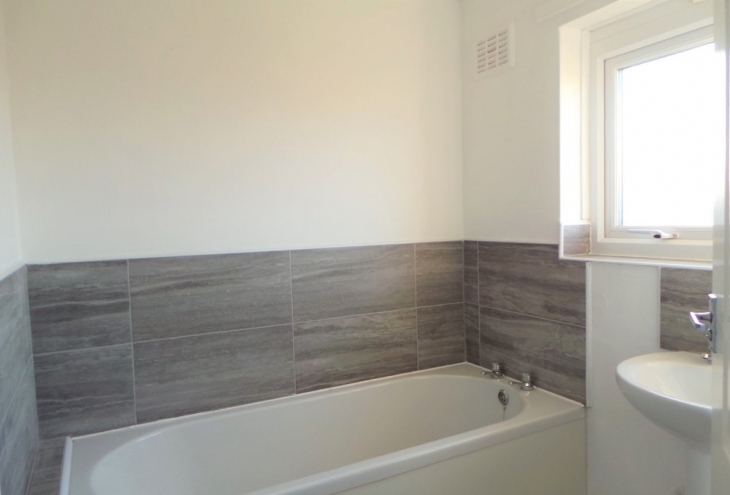 10 Sandringham House Laughton Way Lincoln LN2 2HL Image 6 - King and Co
