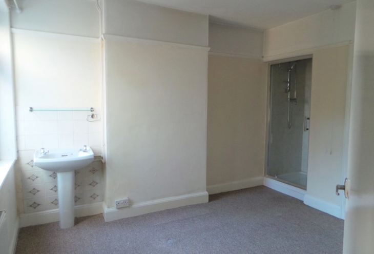 254a Wragby Road Lincoln LN2 4PX Image 4 - King and Co