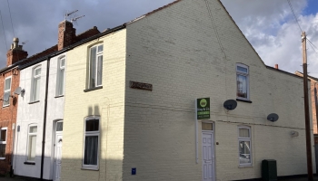 102577000581 - King and Co