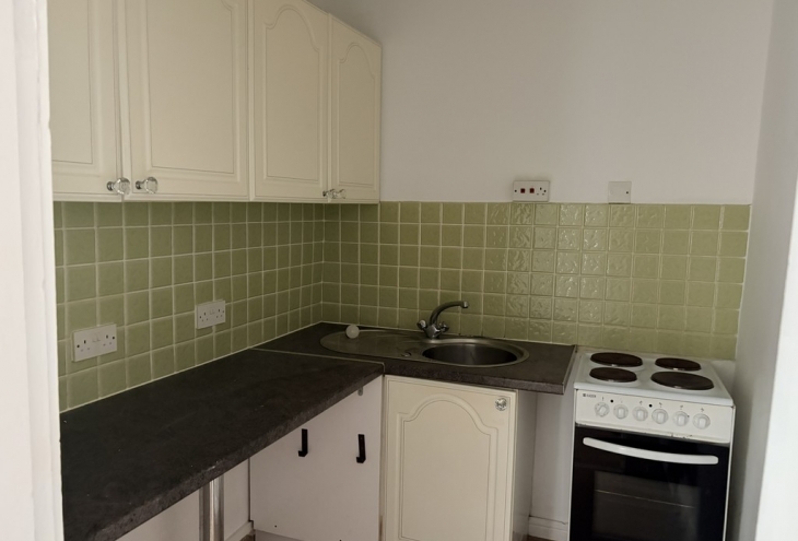 Flat 1 35a Beaumont Fee Lincoln LN1 1EZ Image 4 - King and Co