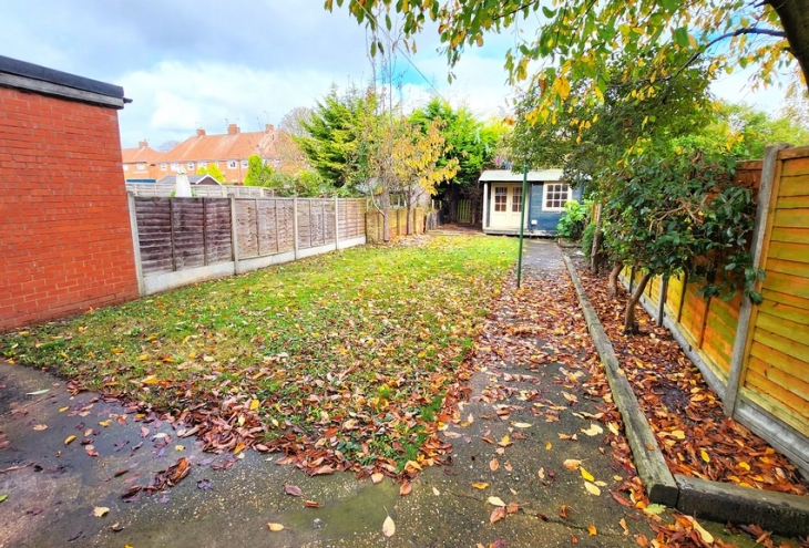 29 Dryden Avenue Lincoln LN2 4DZ Image 7 - King and Co