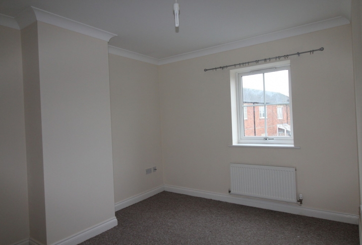8 Hortonfield Drive Washingborough Lincoln LN4 1AW Image 3 - King and Co