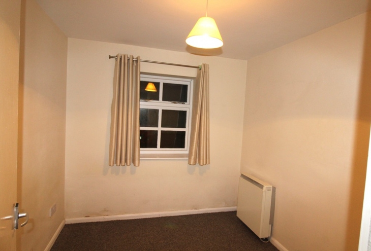 Flat 1 Kamla Lodge 28-35 Gresham Street Lincoln LN1 1PZ Image 4 - King and Co