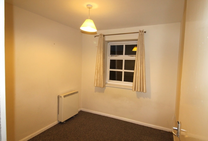 Flat 1 Kamla Lodge 28-35 Gresham Street Lincoln LN1 1PZ Image 3 - King and Co
